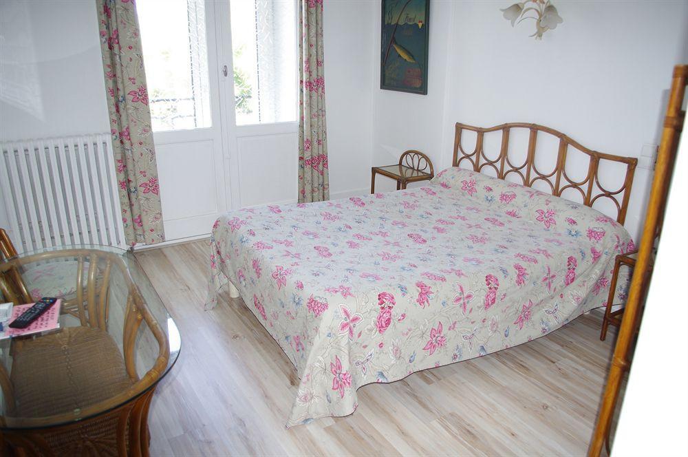 לימוז' Hotel De La Paix מראה חיצוני תמונה
