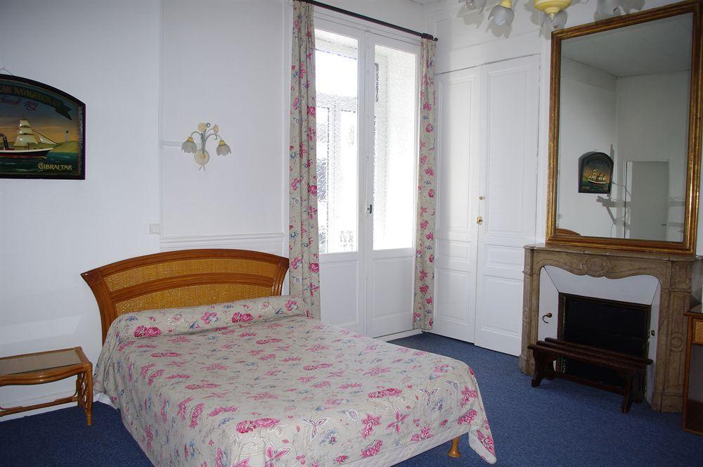 לימוז' Hotel De La Paix מראה חיצוני תמונה