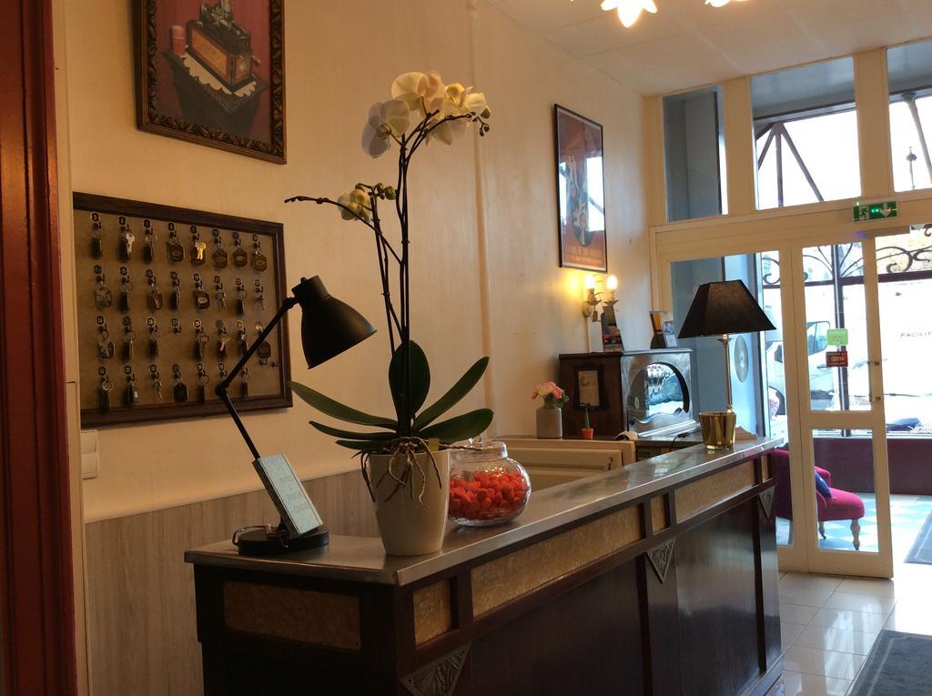 לימוז' Hotel De La Paix מראה חיצוני תמונה