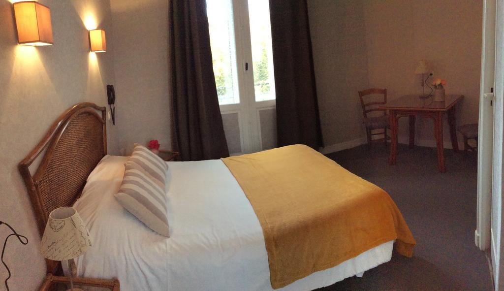 לימוז' Hotel De La Paix מראה חיצוני תמונה